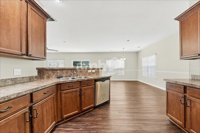 Building Photo - 51 Sand Valley Ct