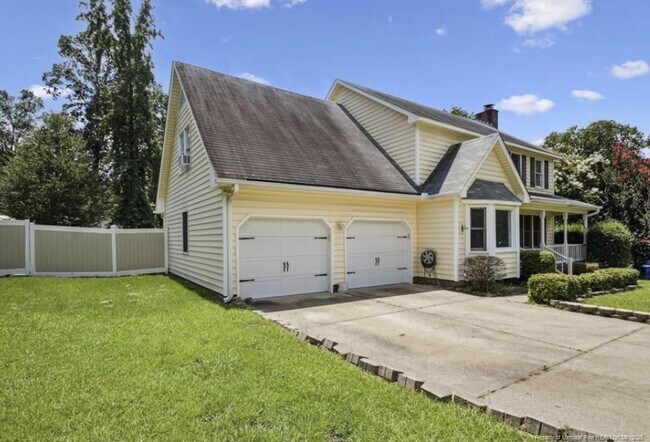 Foto del edificio - 7713 Charring Cross Ln