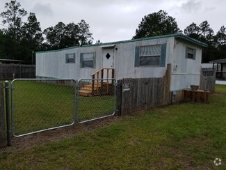 Building Photo - 41 Thicket Rd