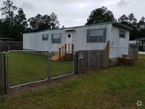 Building Photo - 41 Thicket Rd