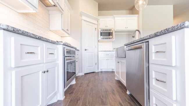 Building Photo - 8309 Rainier St