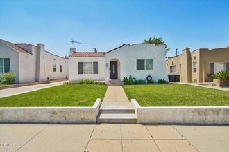Building Photo - 708 Arden Ave