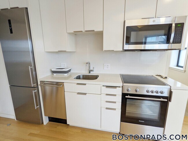 Foto del edificio - 115 Mt Auburn St