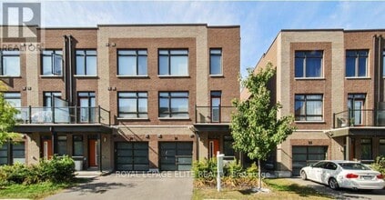 Building Photo - 14 Hearne St