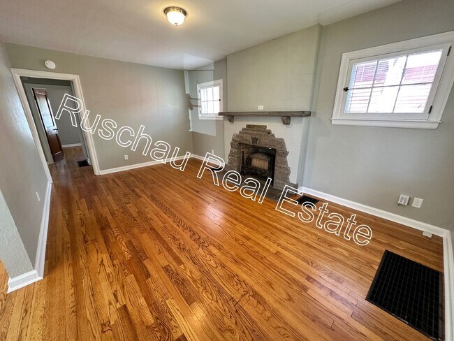 Foto del edificio - 2 Bed 1 Bath