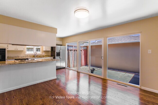 Building Photo - 2781 Muirfield Cir