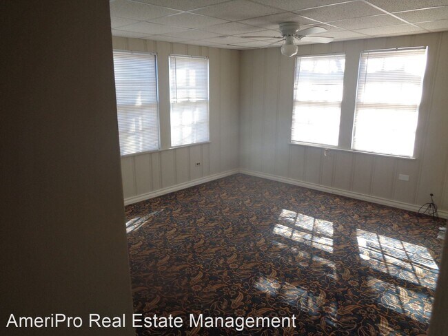 Building Photo - 3 br, 2 bath House - 1801 CHESTNUT ST
