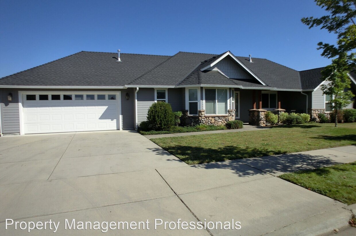 1467 SW David Dr, Grants Pass, OR 97527 House Rental in Grants Pass