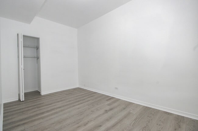 Building Photo - 4702 W Fulton St