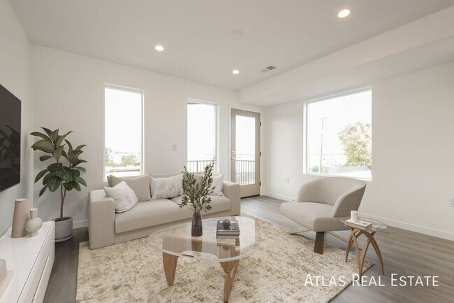 Foto del edificio - 2620 S Delaware St