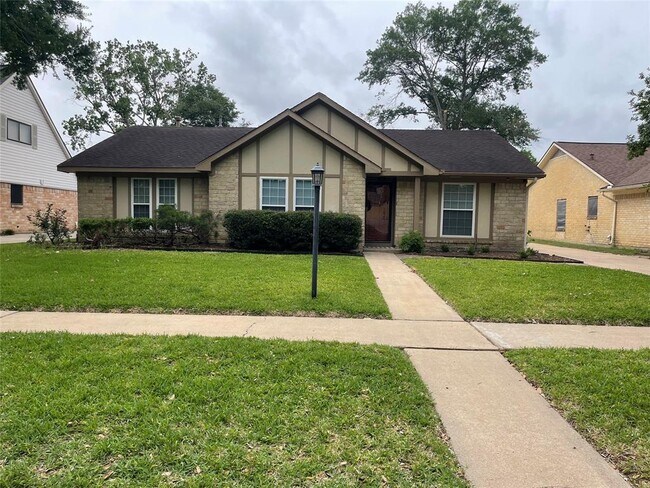 Foto del edificio - 21423 Park Tree Ln