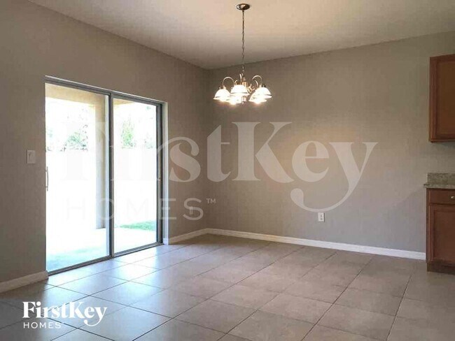 Foto del edificio - 220 SE 14th Terrace