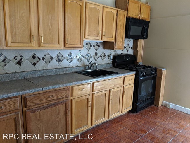 Foto del edificio - 3 br, 1 bath House - 536 Grant St