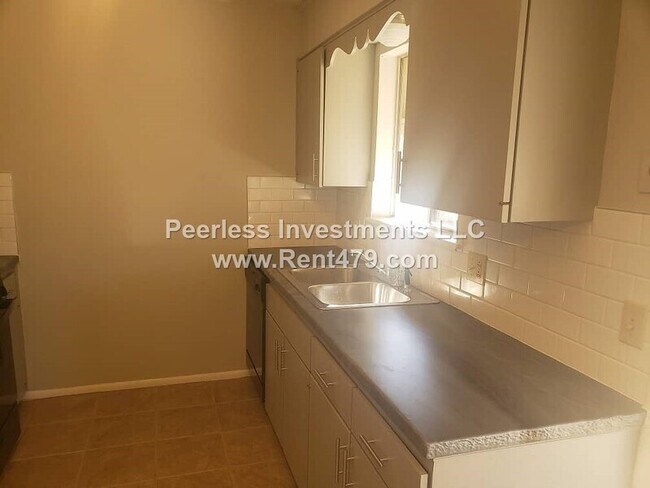 Foto del edificio - 2704 N 14th Pl