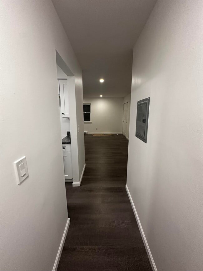 Foto del edificio - 746 County Ave