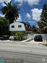 Building Photo - 2807 NW 11th St
