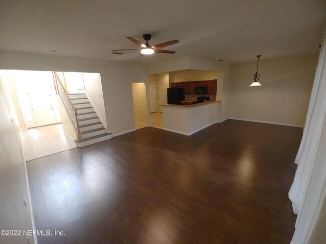 Building Photo - 4245 Metron Dr