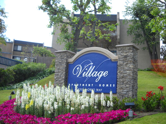 Foto del edificio - Village Apartments