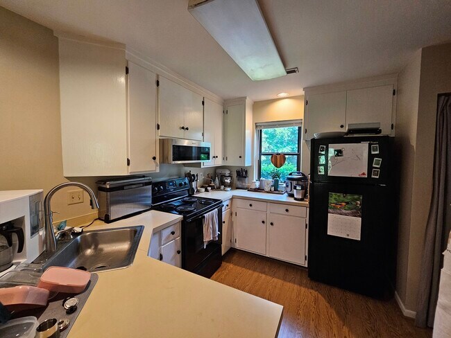 Foto del edificio - 720 Exton Ct