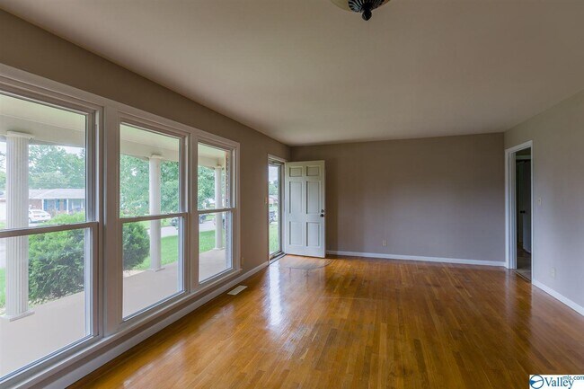 Foto del edificio - 4110 Darby Ct NW