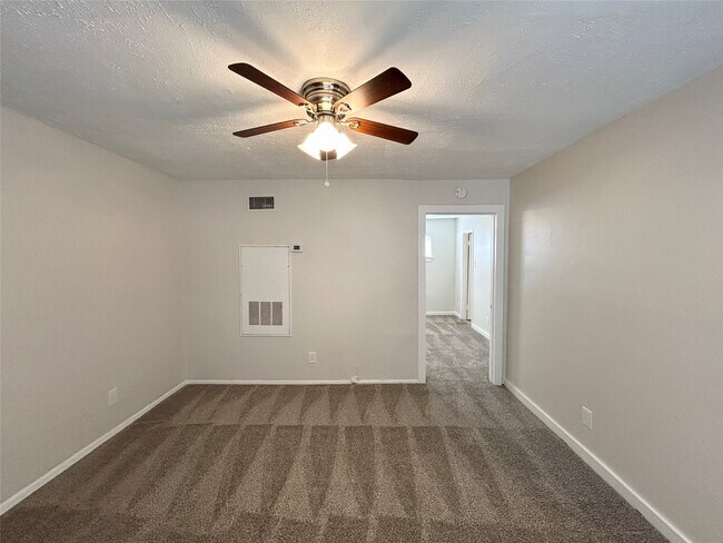 Foto del edificio - 5415 Scott St