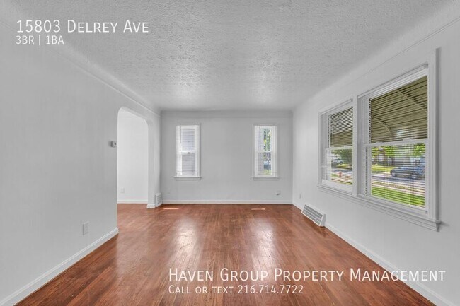 Foto del edificio - 15803 Delrey Ave