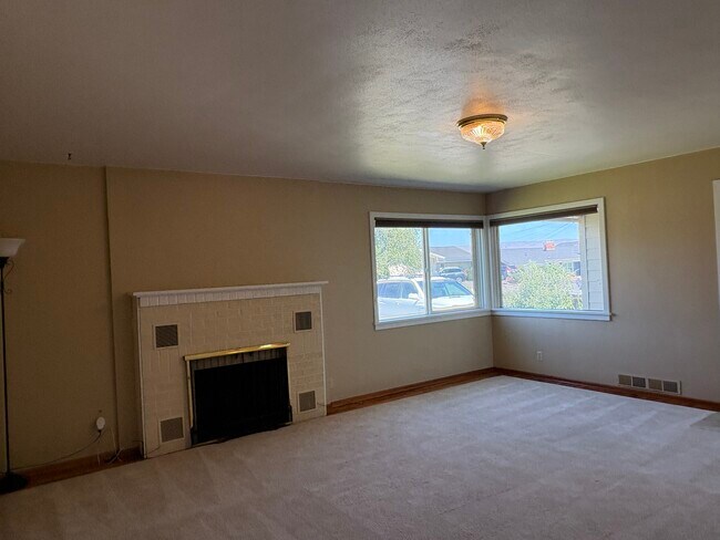 Foto del edificio - 501 Grandview Ave