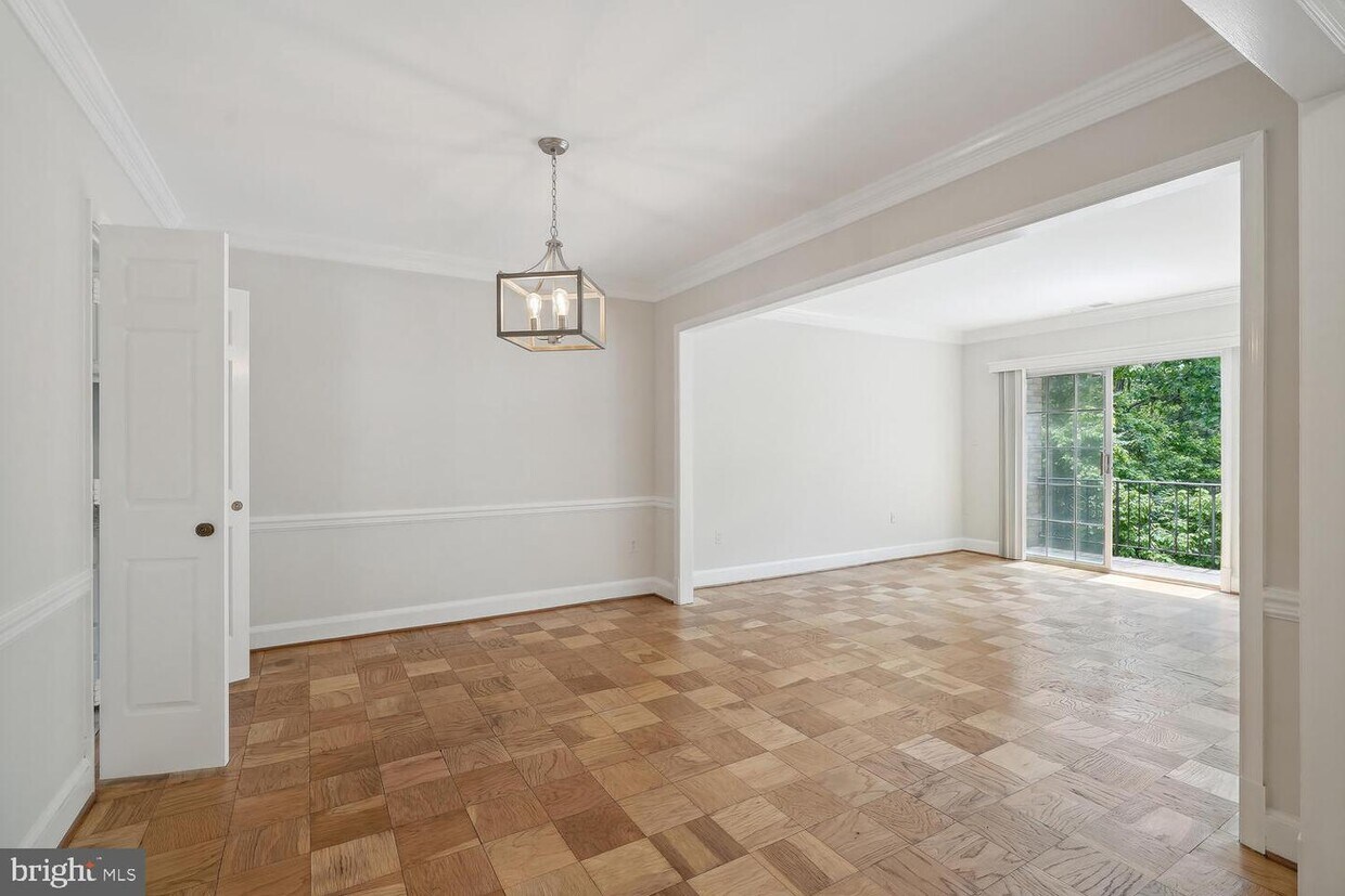 3231 Sutton Pl NW, Washington, DC 20016 Townhome Rentals in