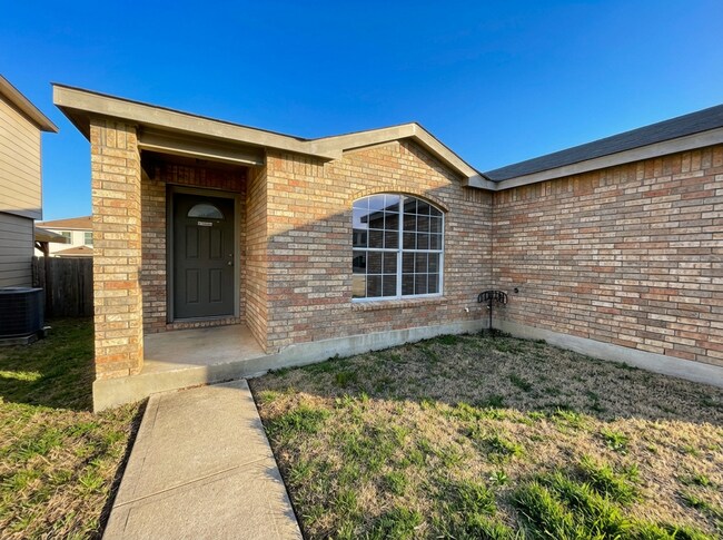 Building Photo - 3-Bedroom House for Rent in Killeen, TX