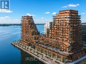 Building Photo - 155 Merchants' Wharf