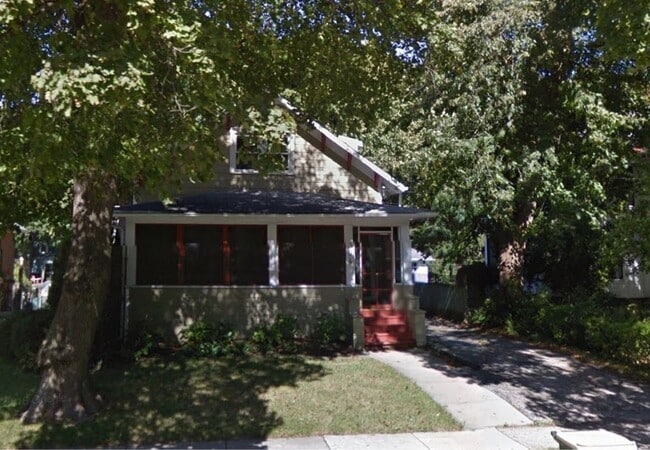 Building Photo - 304 McKinley Ave