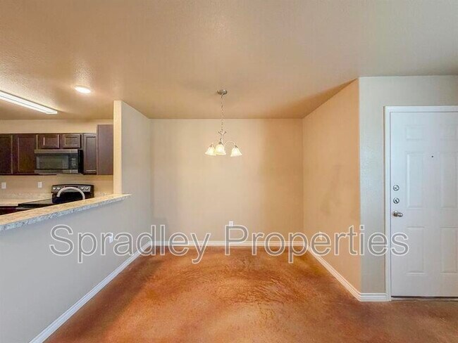 Foto del edificio - 1526 Chance Ct