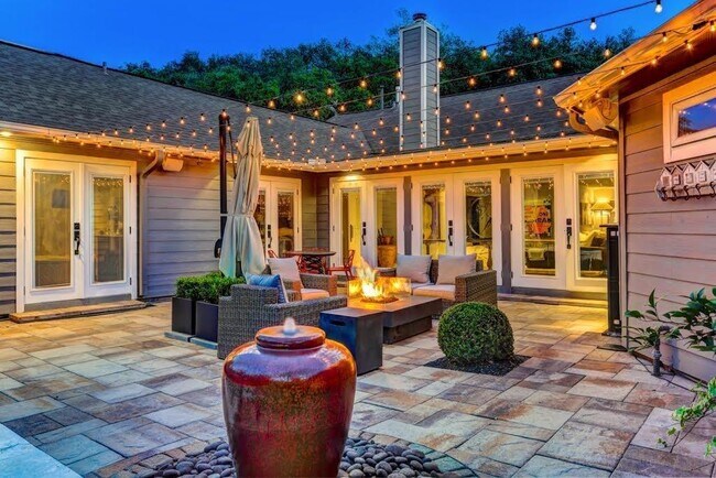 Foto del edificio - 5402 Willers Way