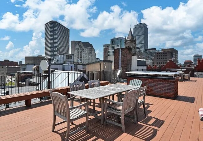 Foto del edificio - 138 Newbury St