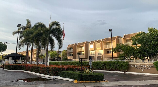 Foto del edificio - 7727 SW 86th St