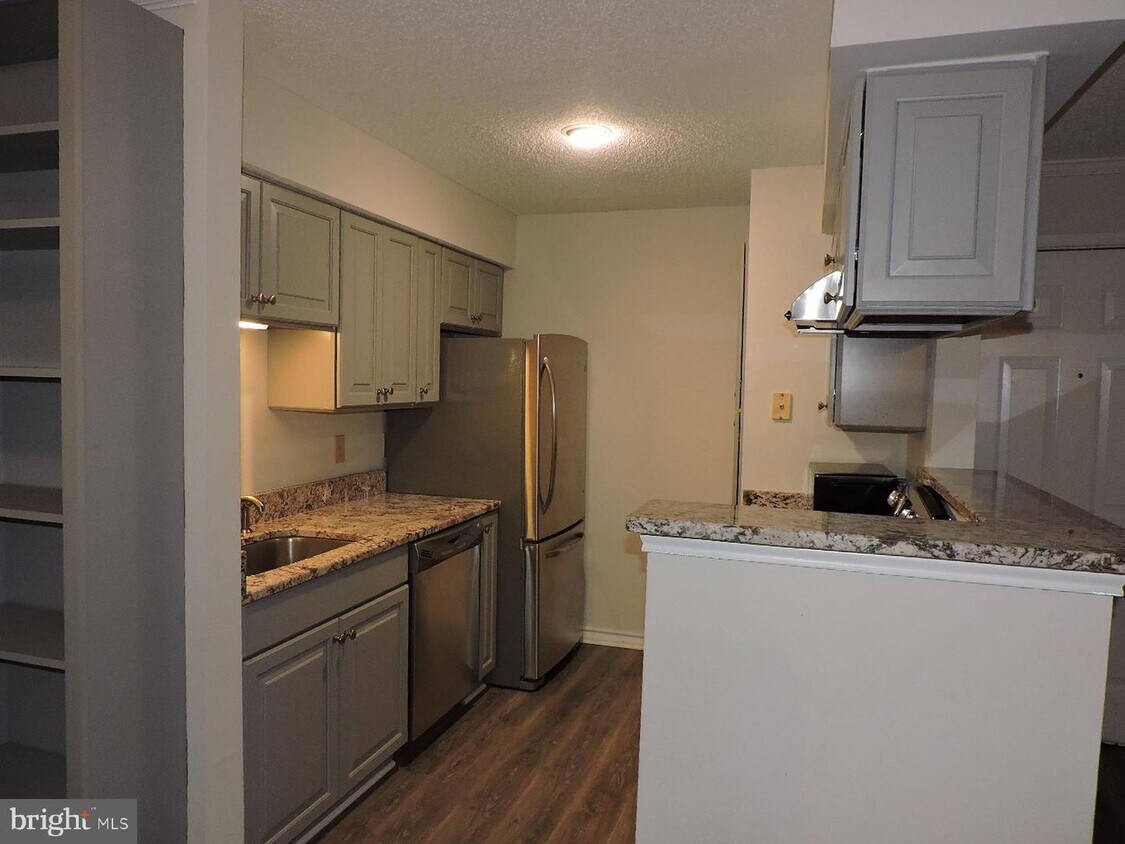 1515 Lincoln Way Unit 203, McLean, VA 22102 Apartment for Rent in