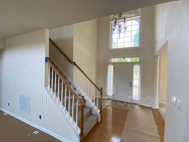 Building Photo - 14801 Provence Ln