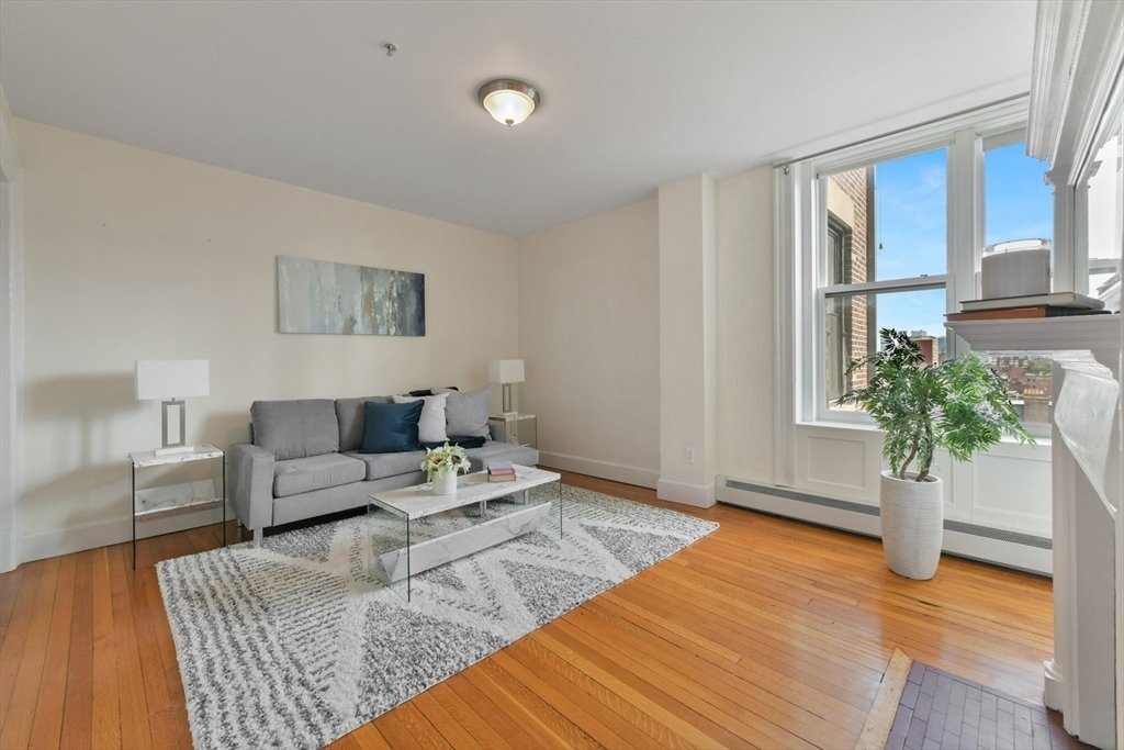 Photo - 483 Beacon St (Boston, MA)