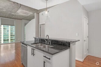 Building Photo - 250 Pharr Rd NE