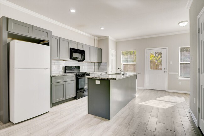 Foto del edificio - 1045 Marcolin St