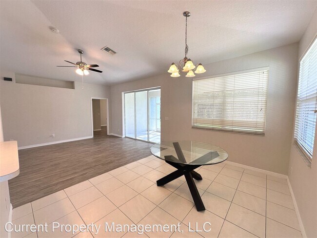 Building Photo - 3 br, 2 bath House - 733 Crossfield Circle