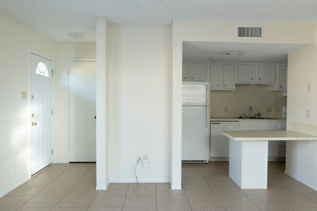 Foto del edificio - 128 Hayter St