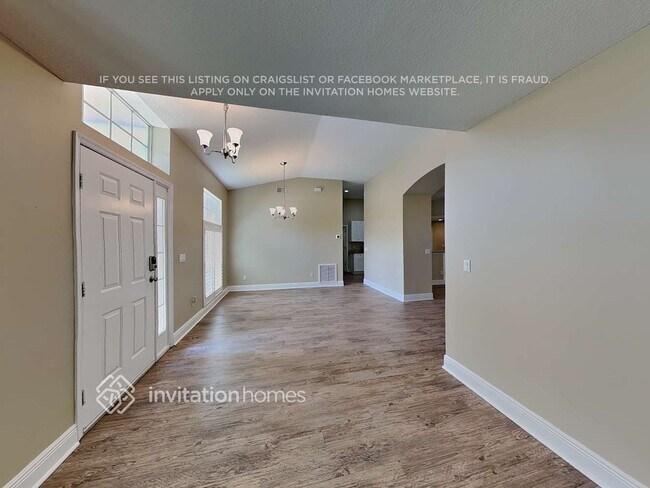 Building Photo - 3169 Floral Way E