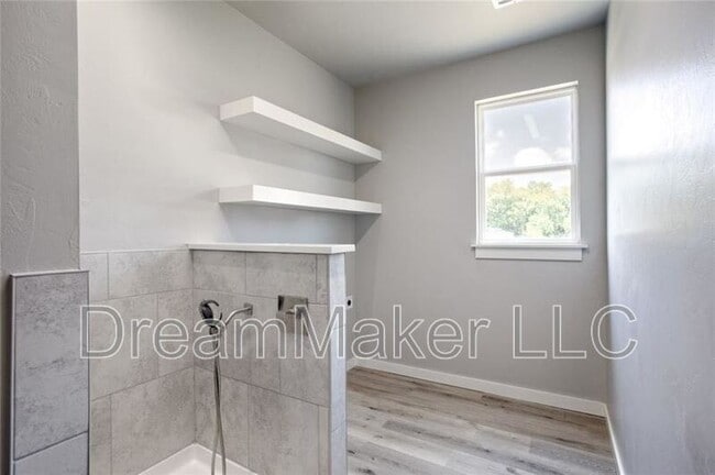 Foto del edificio - 3117 SE 35th St