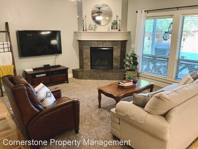 Foto del edificio - 5 br, 3 bath House - 708 S. Woodhaven Ave