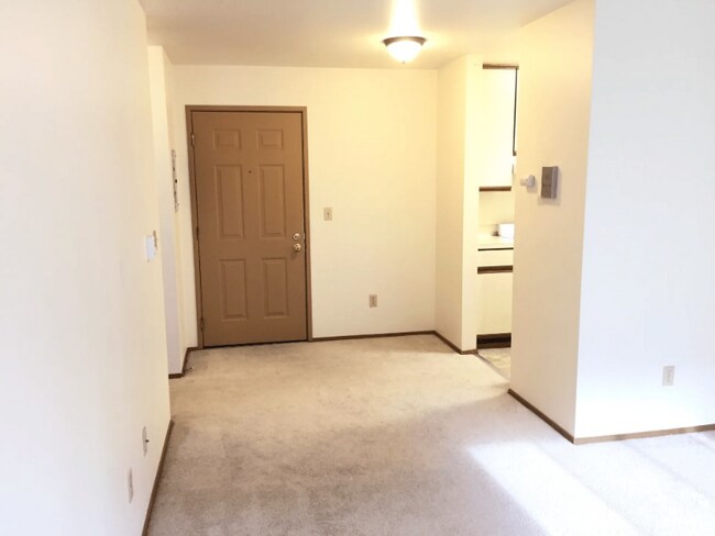 Foto del edificio - 2251 NE Blakeley St