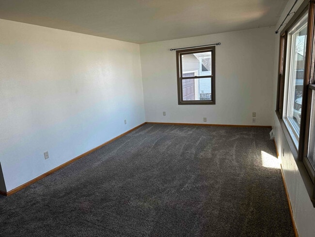 Building Photo - 2643 Juniper Ave