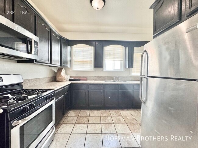 Foto del edificio - 1648 3rd Ave