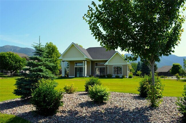 Foto del edificio - Stunning Kalispell Home
