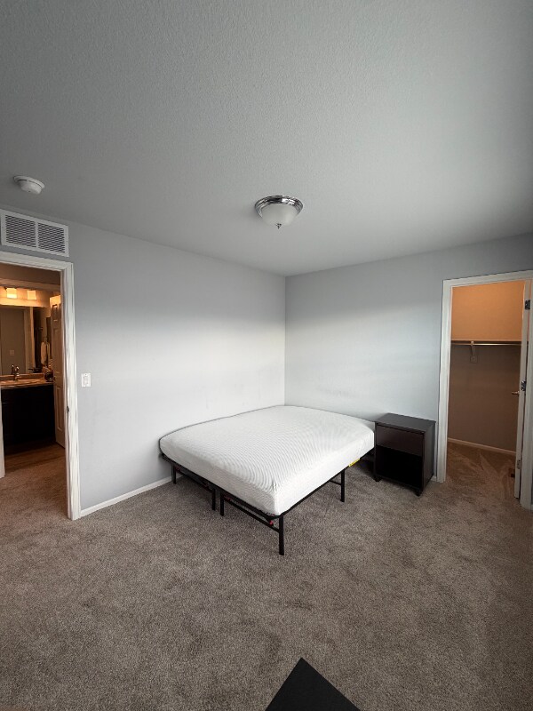 Primary Photo - 16131 Warner Pl